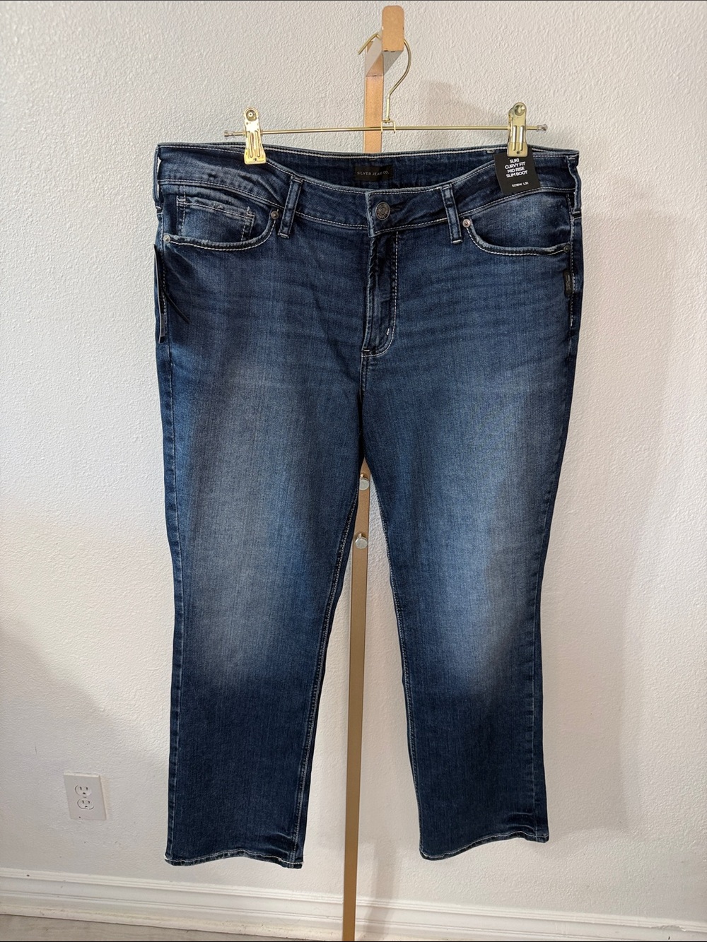 SILVER JEANS- Dark Blue Women's Stretch Mid-Rise Slim Boot Jeans- Size 18W- NWT